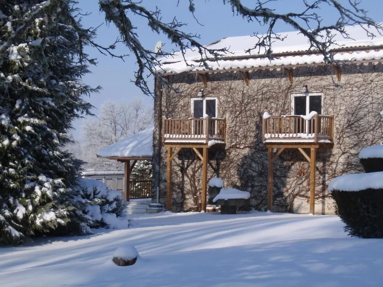 Domaine Des Pecheries Montel-de-Gelat