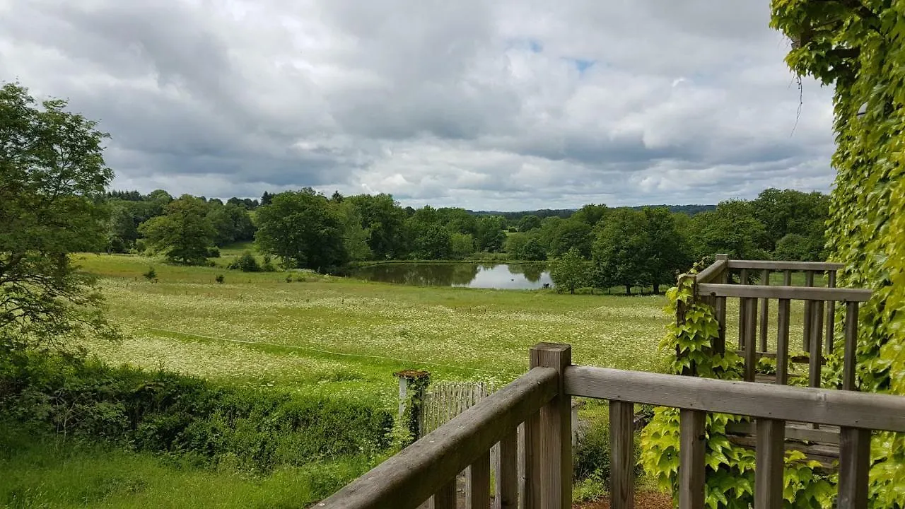 Bed & Breakfast Domaine Des Pecheries Montel-de-Gelat